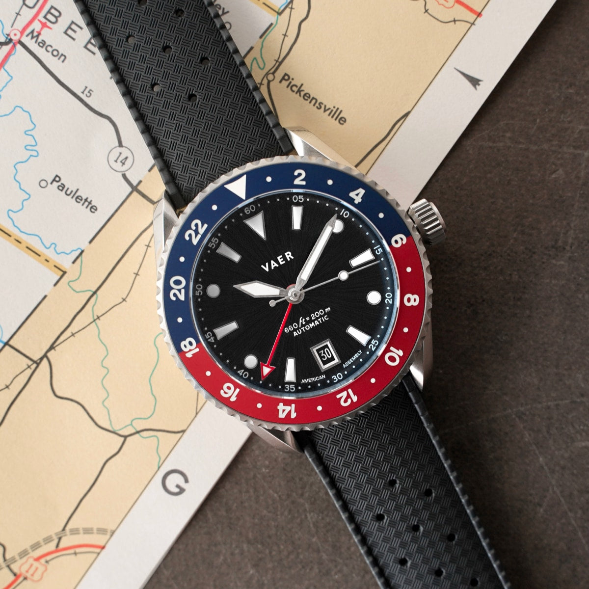 G5 Meridian Navy/Red - 39mm USA GMT